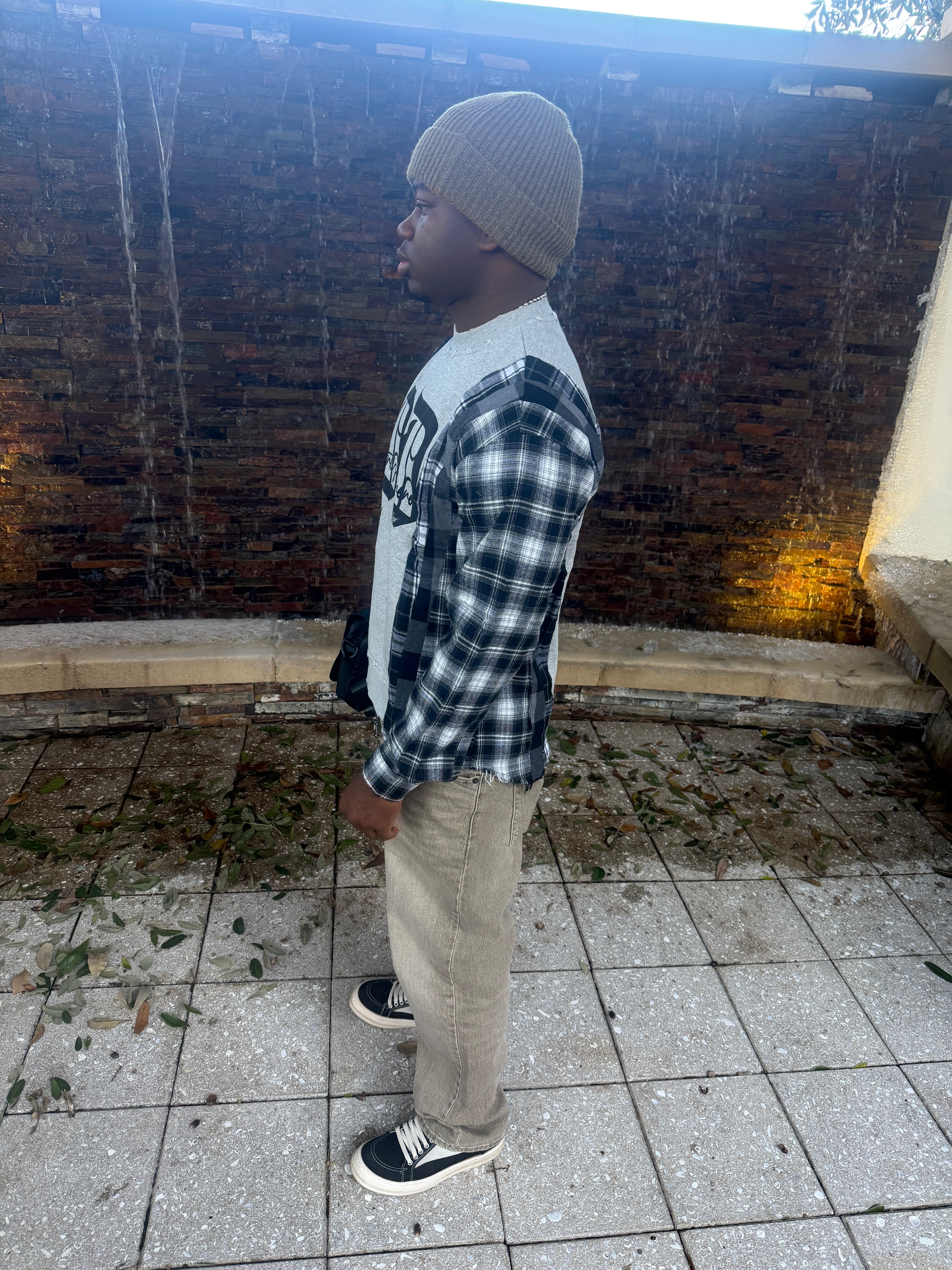 Dinero Reconstructed Crew Neck